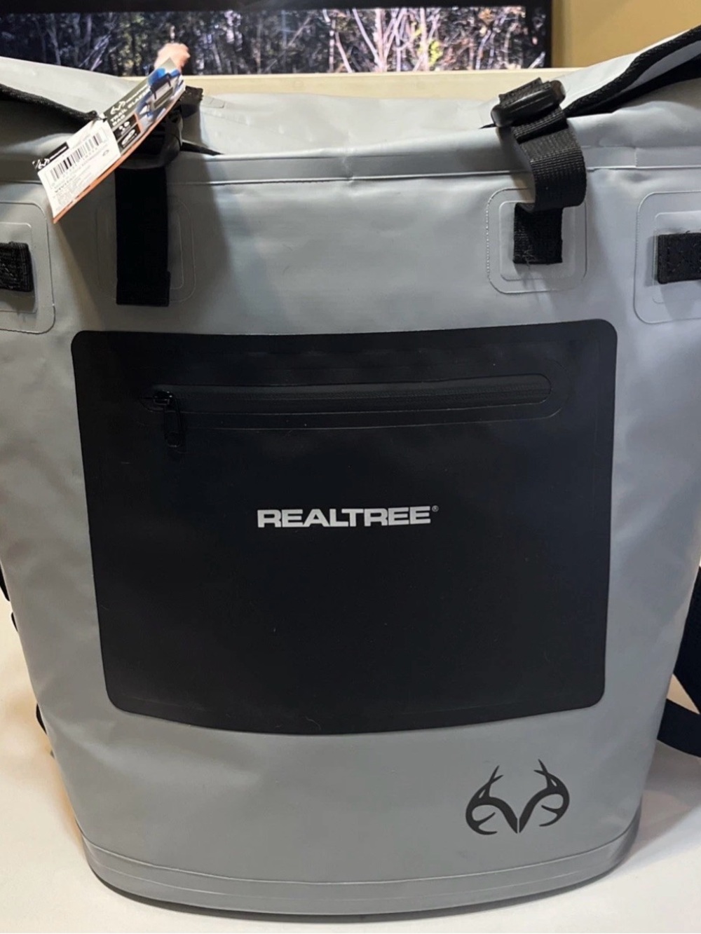 Realtree Waterproof Gray Trail Blazer Bag